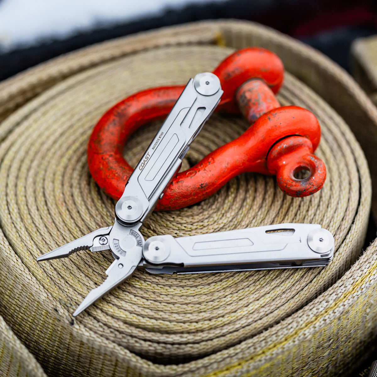 COAST MT400 Mackenzie Multi-Tool with Sheath